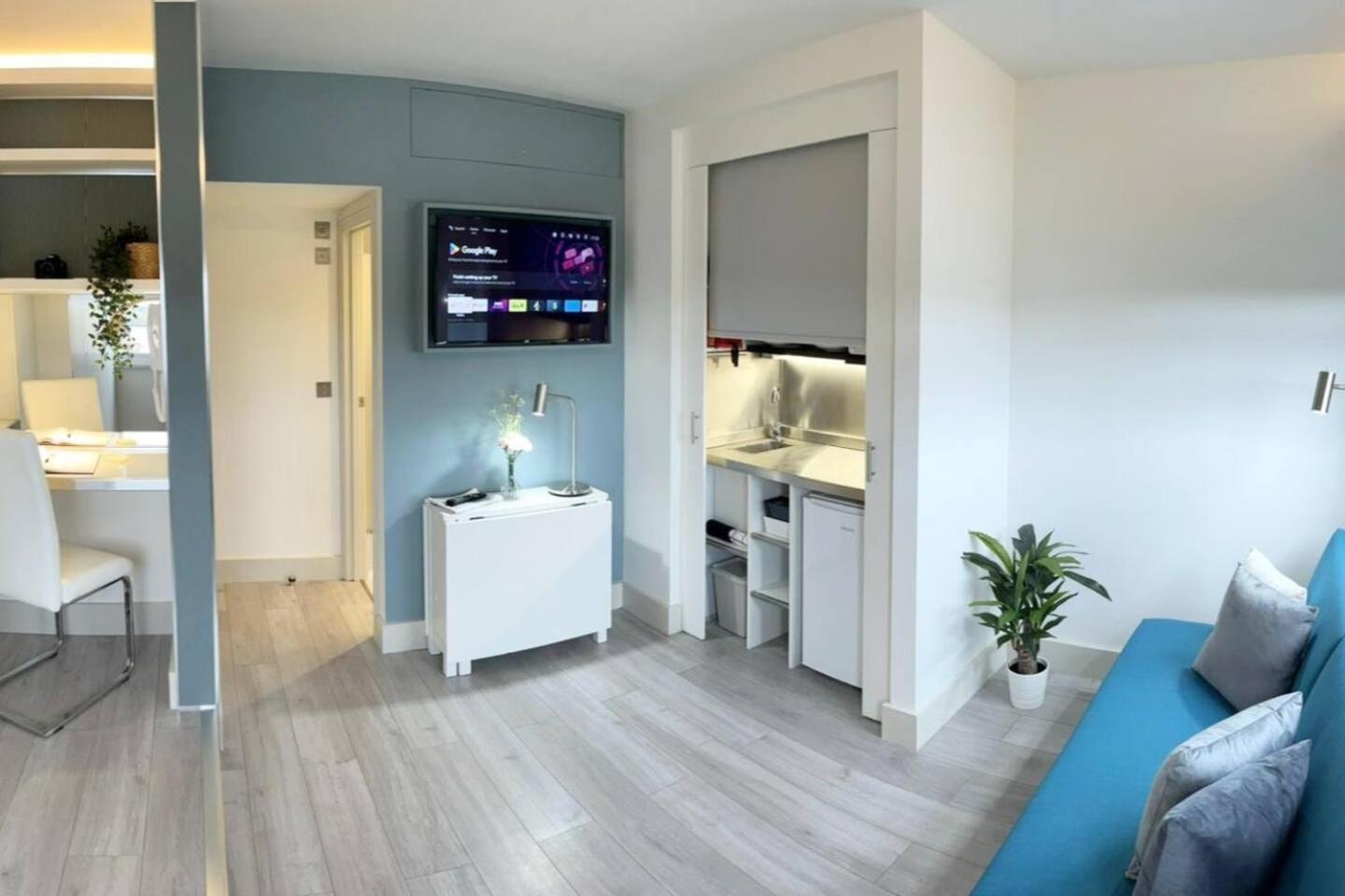 Apt 09 Stylish Studio Steps From Sea & Promenade برايتون المظهر الخارجي الصورة