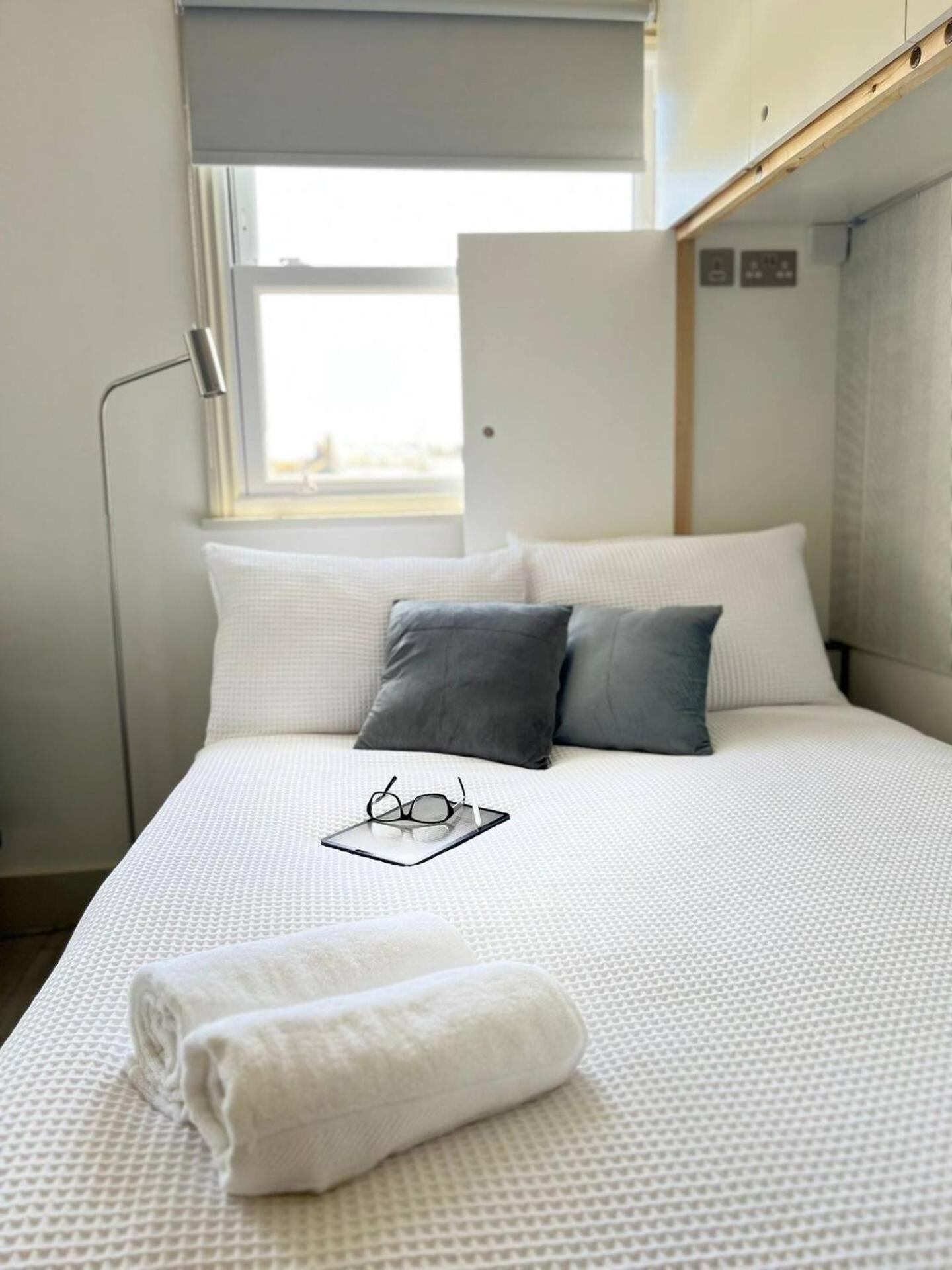 Apt 09 Stylish Studio Steps From Sea & Promenade برايتون المظهر الخارجي الصورة